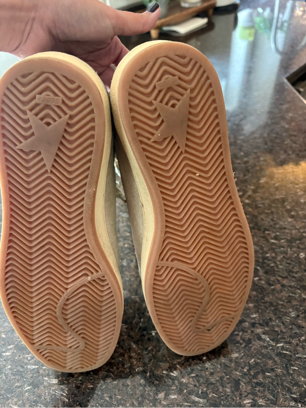 Golden Goose Beige Suede Low-Top Sneakers with Glitter Star - Picture 4 of 5